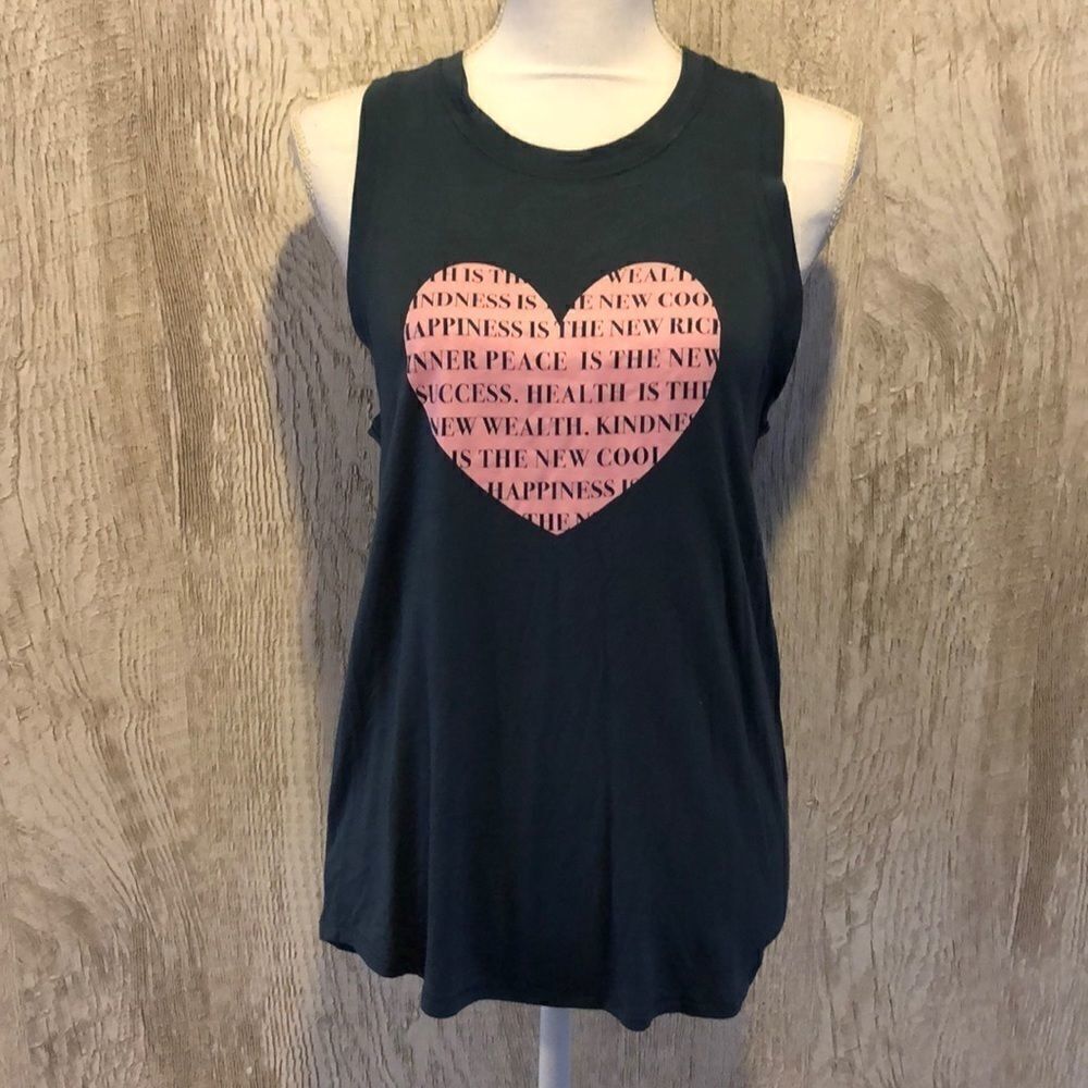 House of Tens Blue Green Tank Pink Heart Graphic NWT Rayon Spandex Size XS